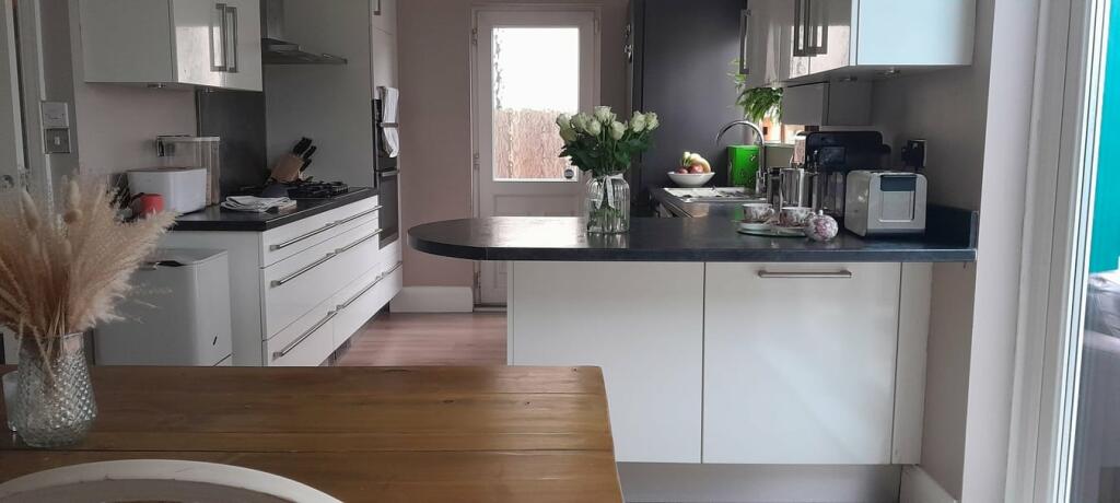 Additional property image - Bloomfield Road, Bromley, BR2