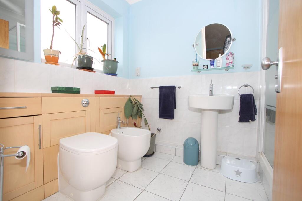 Additional property image - Oaklands Road, Bromley, BR1