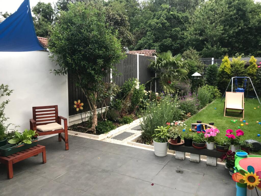 Additional property image - Hillcrest Road, Bromley, BR1