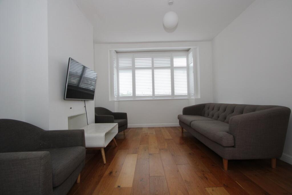 Additional property image - Hillcrest Road, Bromley, BR1