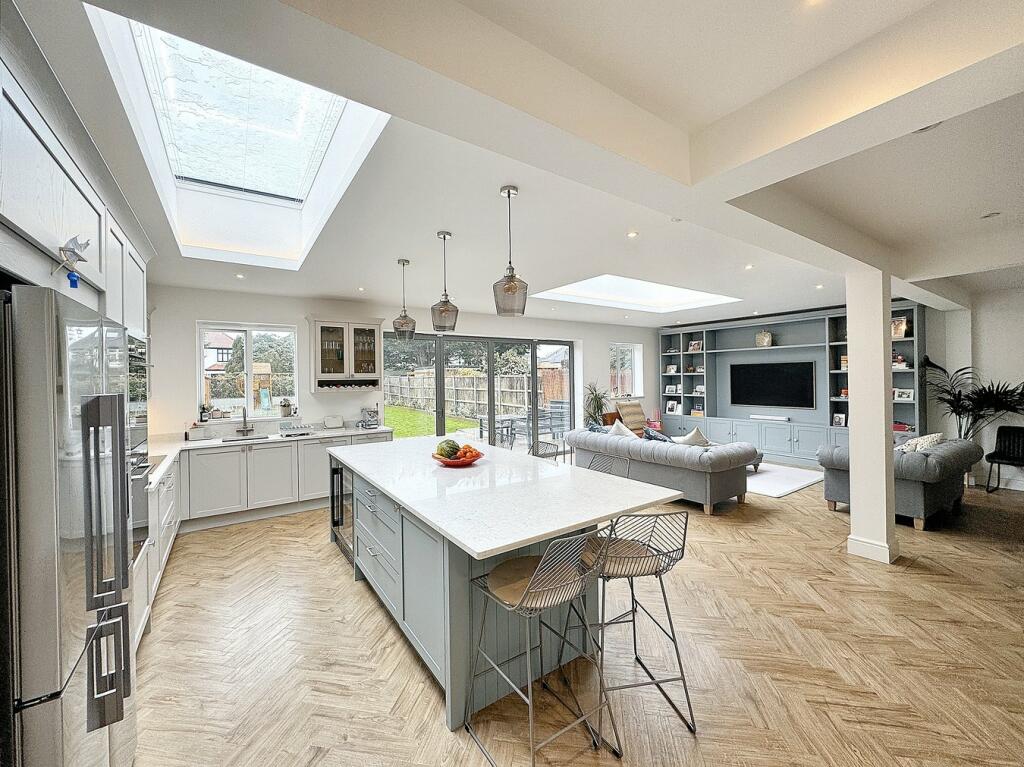 Additional property image - Grosvenor Road, Petts Wood, Orpington, BR5