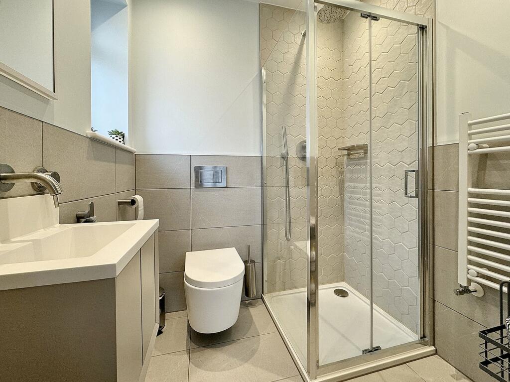 Additional property image - Grosvenor Road, Petts Wood, Orpington, BR5