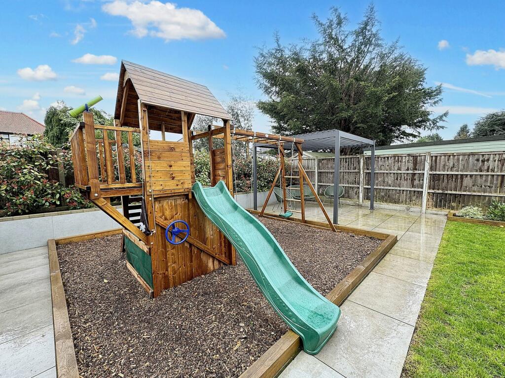 Additional property image - Grosvenor Road, Petts Wood, Orpington, BR5