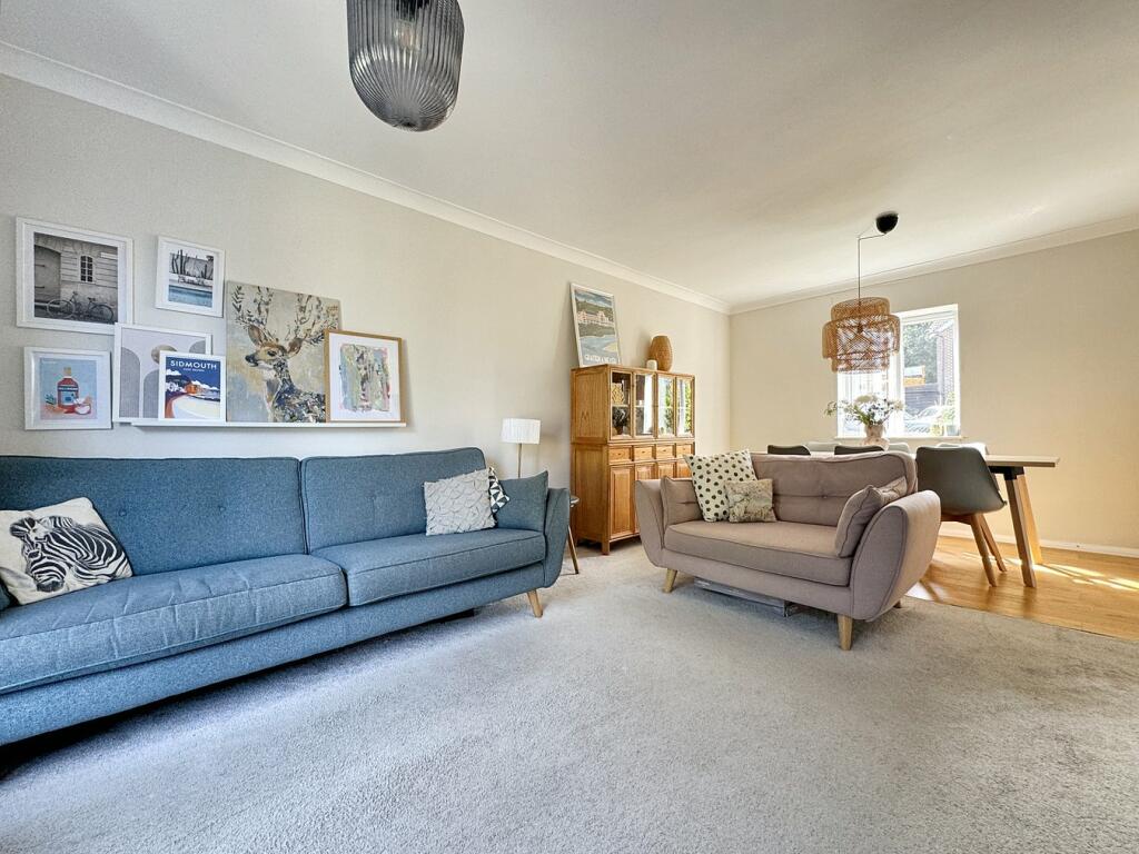 Additional property image - Laburnum Way, Bromley, BR2