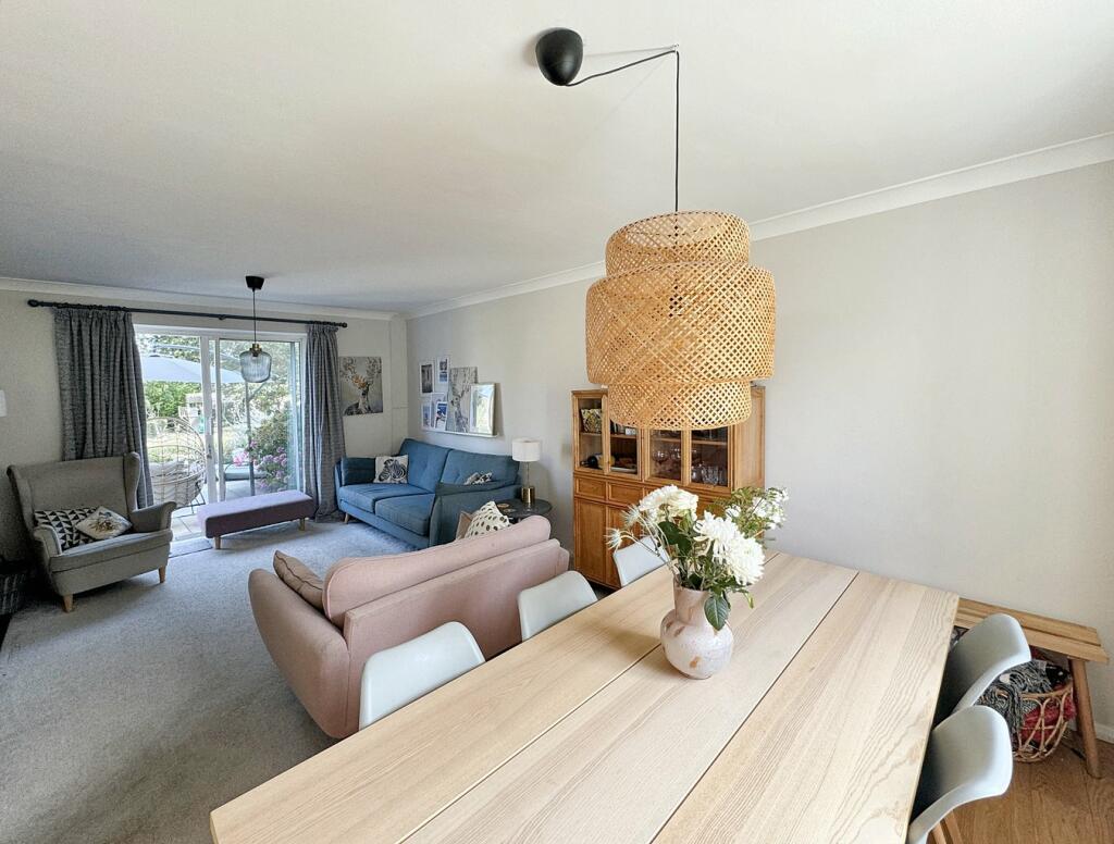 Additional property image - Laburnum Way, Bromley, BR2