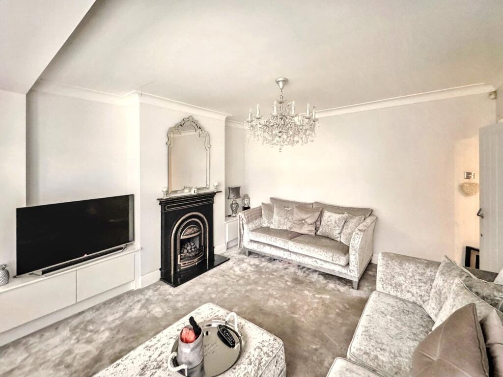 Additional property image - Petts Wood Road, Petts Wood, Orpington, BR5