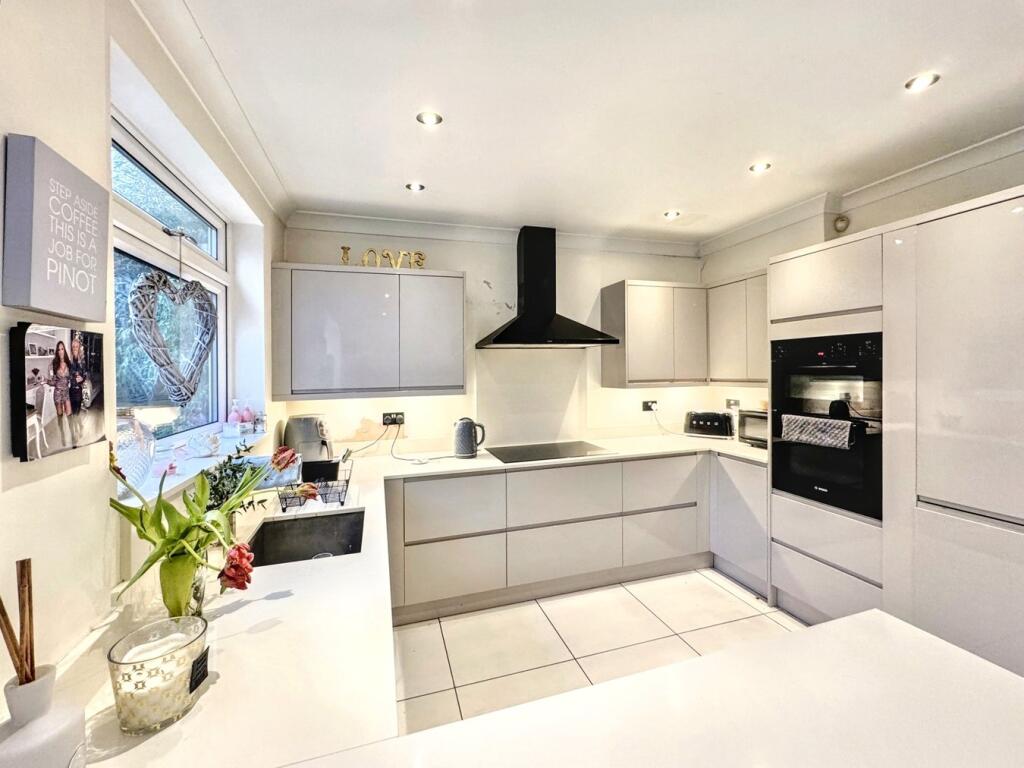 Additional property image - Petts Wood Road, Petts Wood, Orpington, BR5