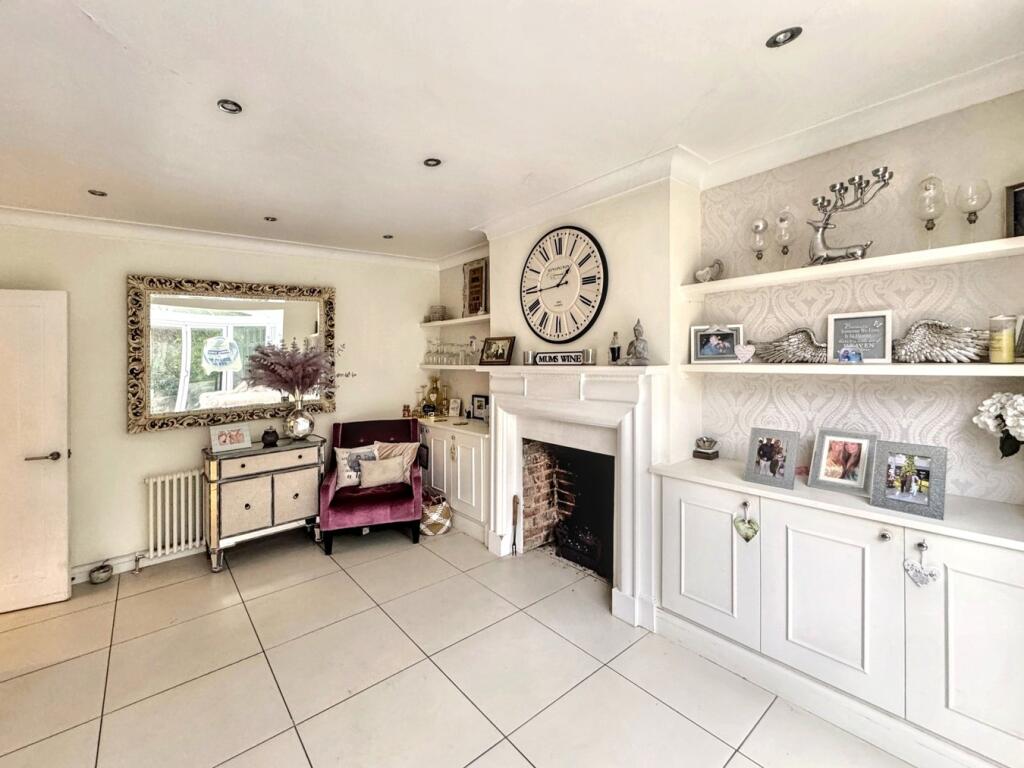 Additional property image - Petts Wood Road, Petts Wood, Orpington, BR5