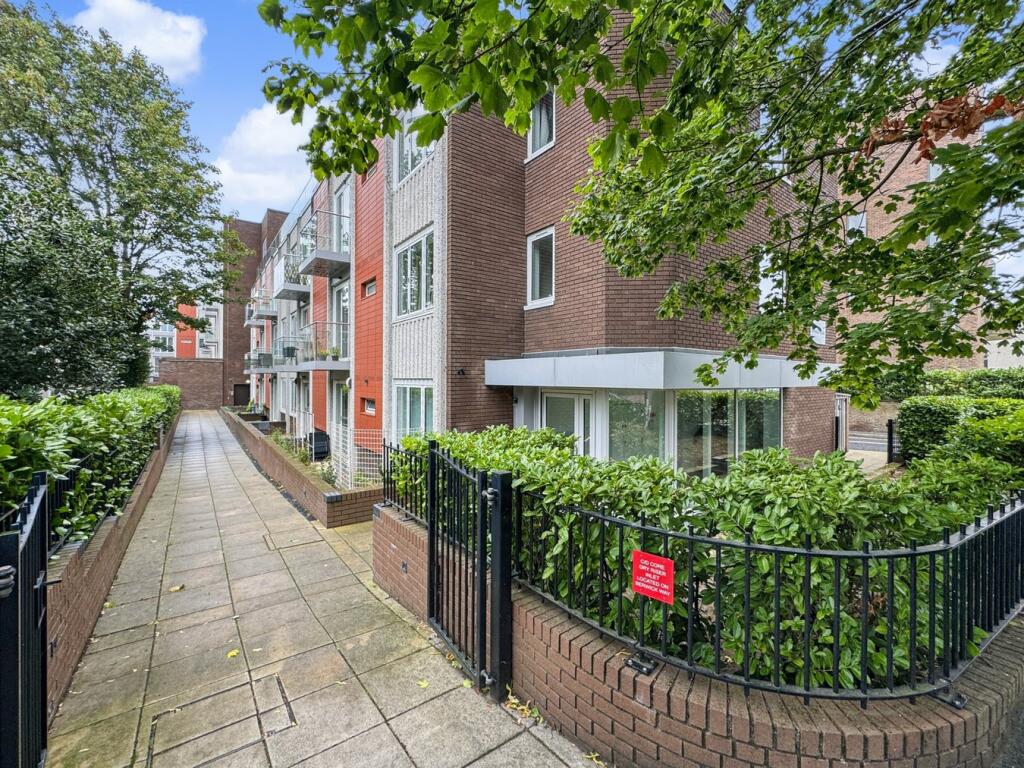 Main image of property: Knoll Rise, Orpington, BR6