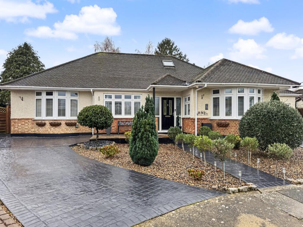 Main image of property: Pinewood Close, Orpington, BR6