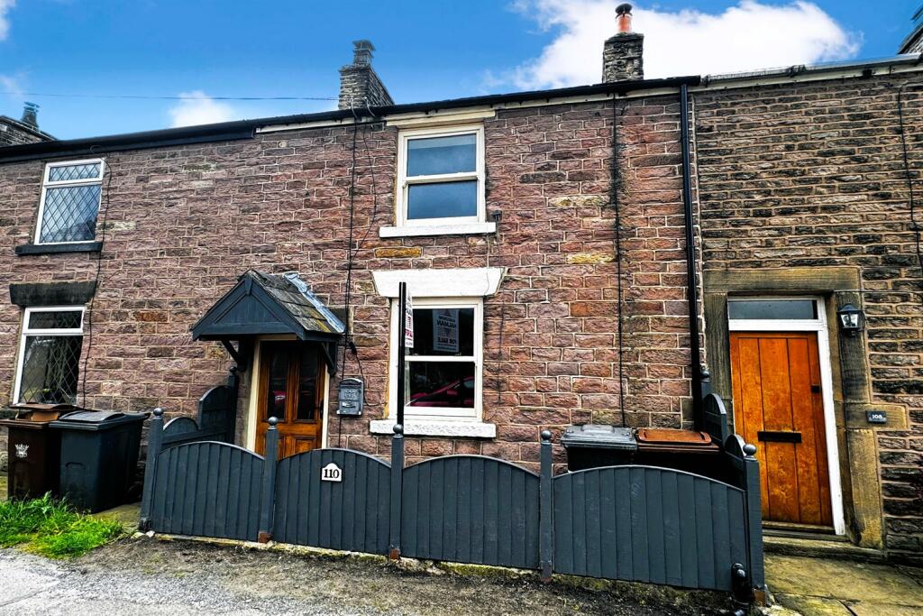 2 bedroom terraced house for sale in Western Lane, Buxworth, SK23