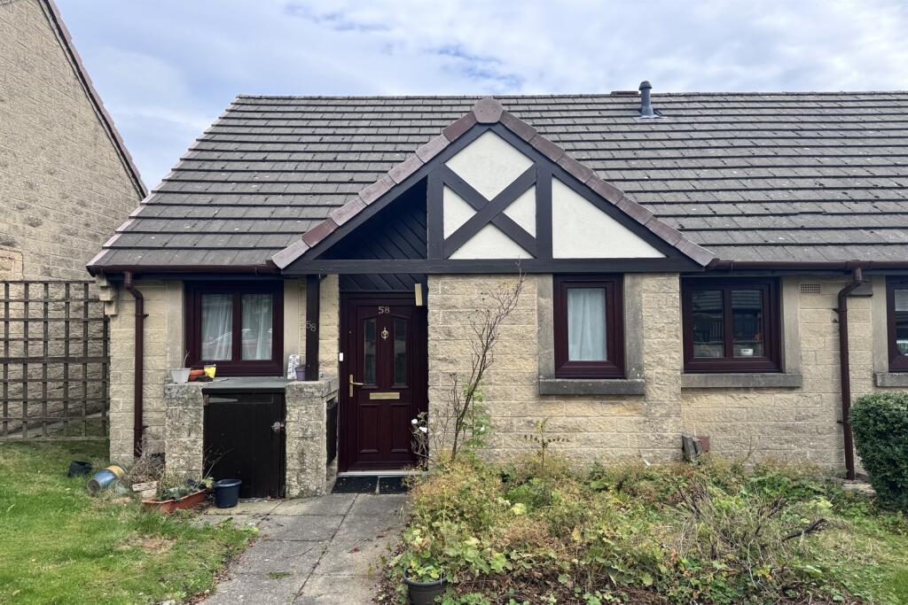 Main image of property: The Bungalow, Eccles Fold, Chapel-En-Le-Frith, High Peak