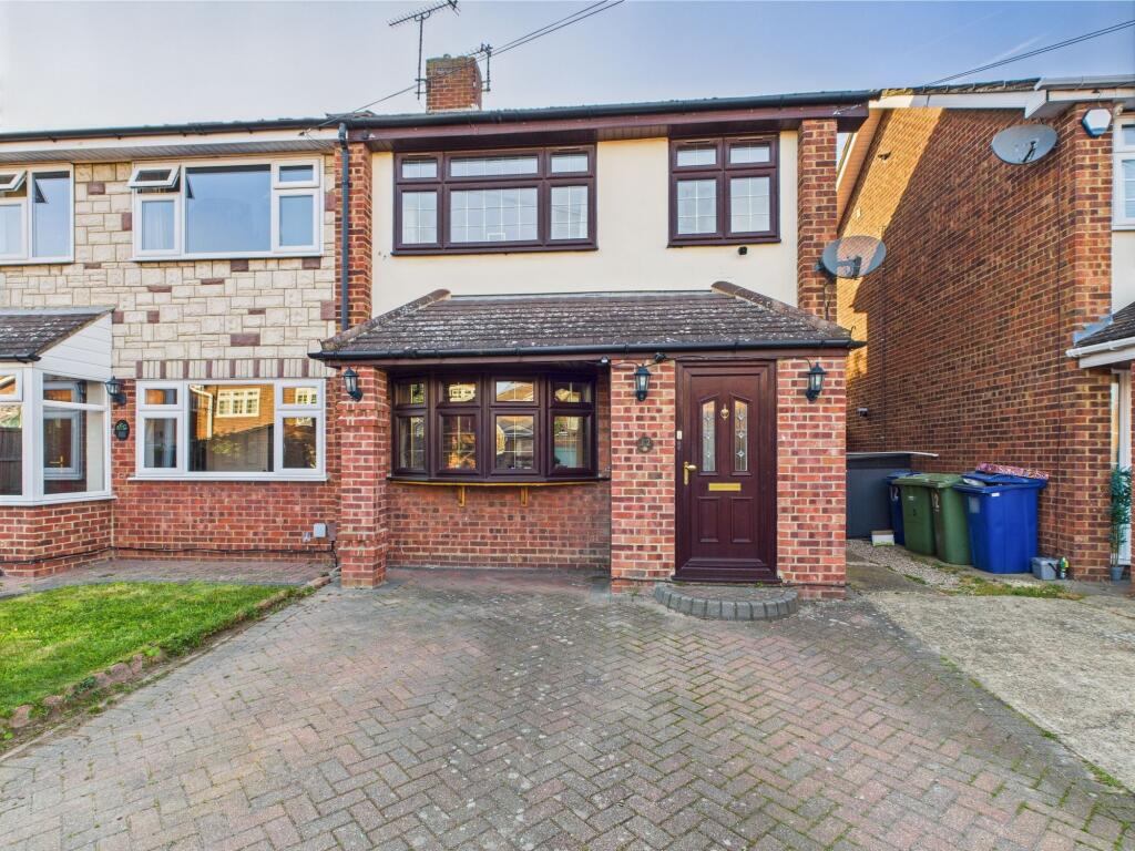 Main image of property: Russet Close, Stanford-Le-Hope, SS17