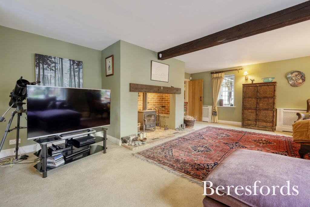 Additional property image - Bannister Green, Felsted, CM6