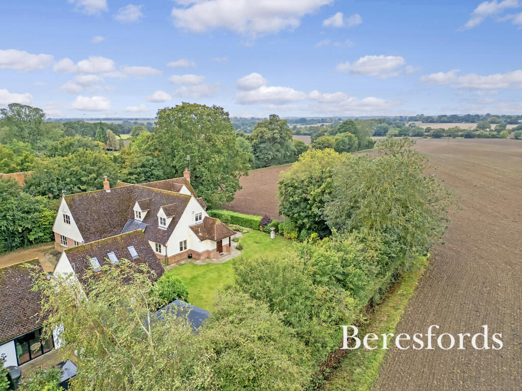 Additional property image - Bannister Green, Felsted, CM6
