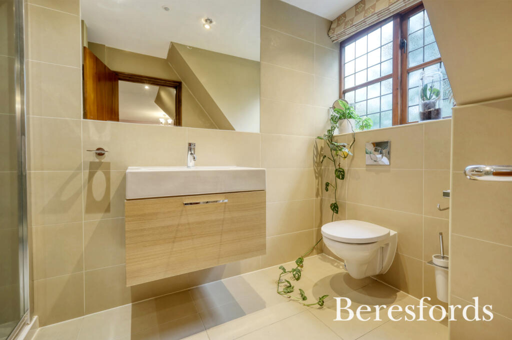 Additional property image - Bannister Green, Felsted, CM6