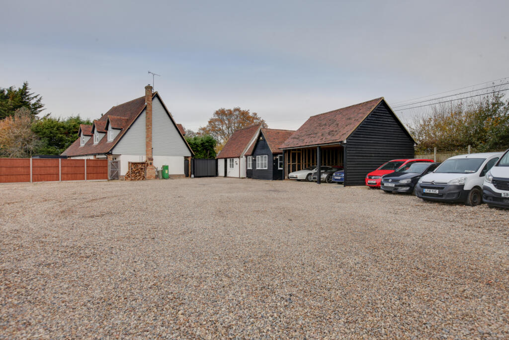 Additional property image - Braintree Road, Felsted, CM6