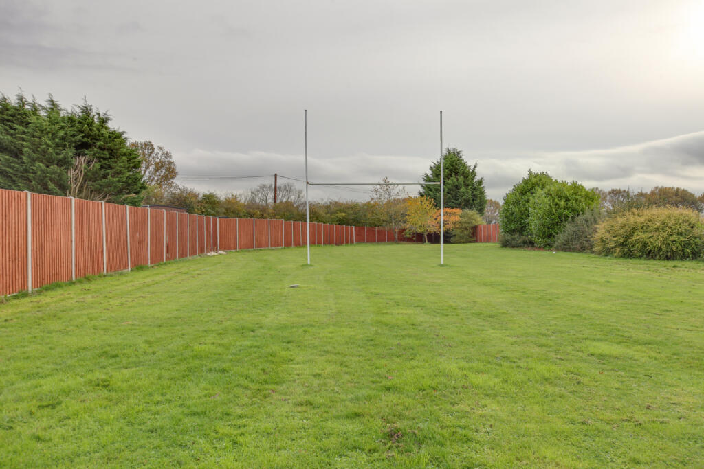 Additional property image - Braintree Road, Felsted, CM6