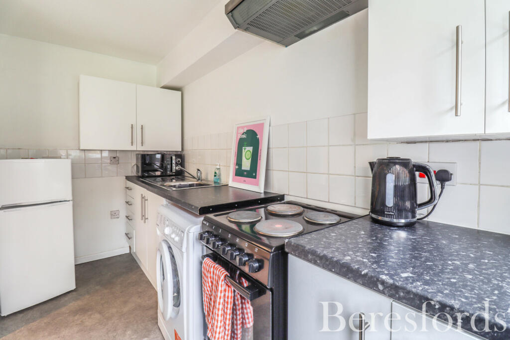 Additional property image - Haslers Lane, Dunmow, CM6