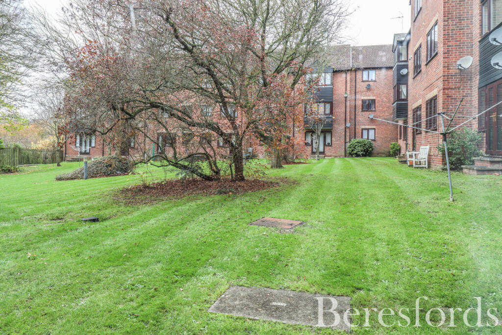 Additional property image - Haslers Lane, Dunmow, CM6