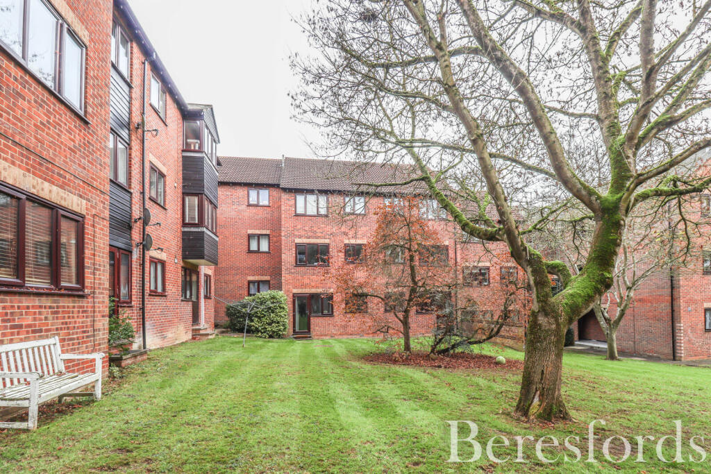 Additional property image - Haslers Lane, Dunmow, CM6