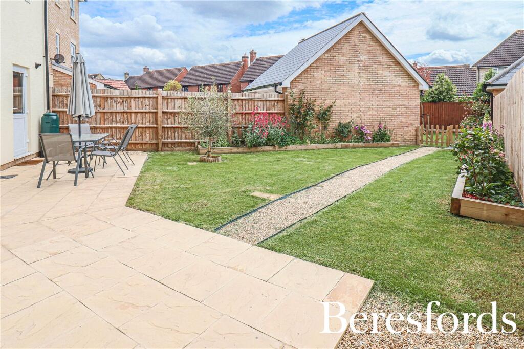 Additional property image - Guelder Rose, Dunmow, CM6