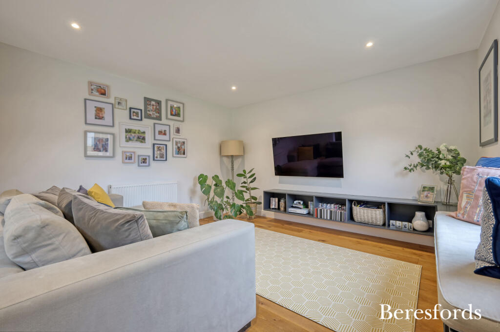 Additional property image - The Maltings, Broxted, CM6