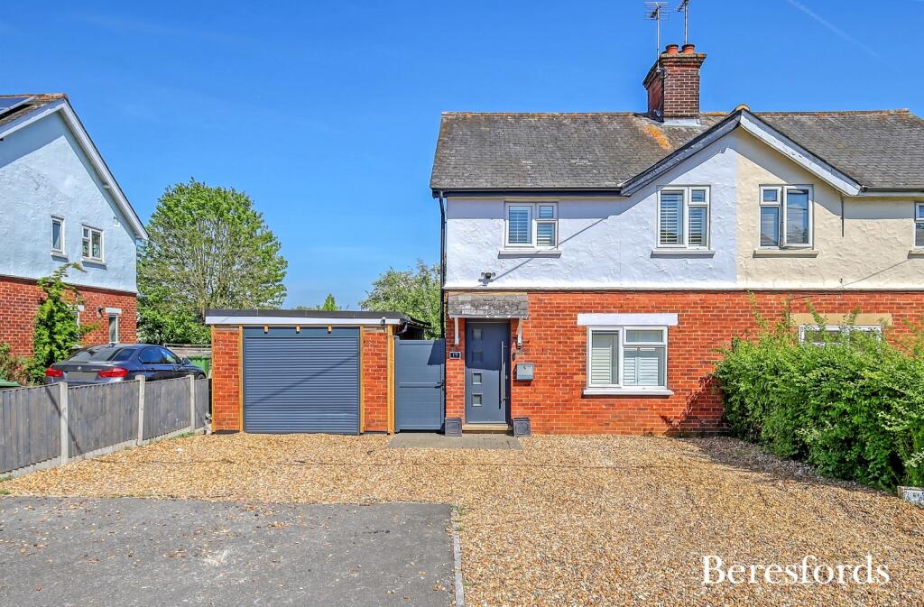 Main image of property: Chelmsford Road, Dunmow, CM6