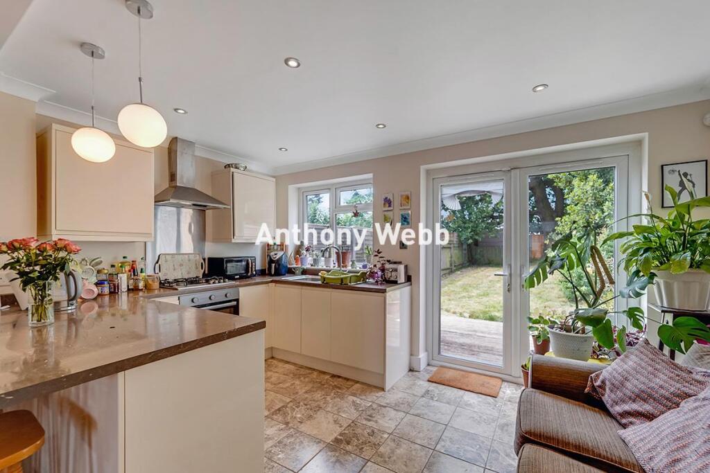 Main image of property: Norfolk Avenue, Palmers Green, N13