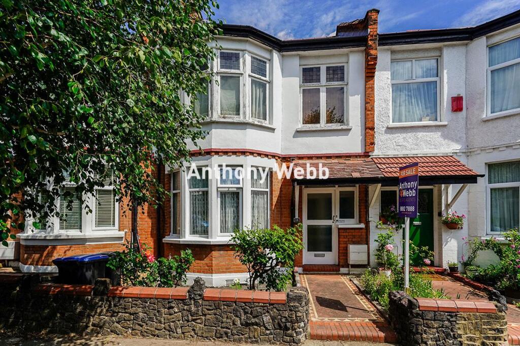 Main image of property: River Avenue, Palmers Green, N13