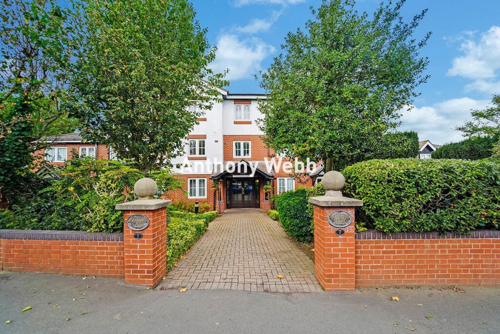 Main image of property: Woodmere Court, Avenue Road, N14