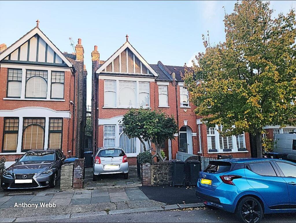 Main image of property: Derwent Road, Palmers Green, N13