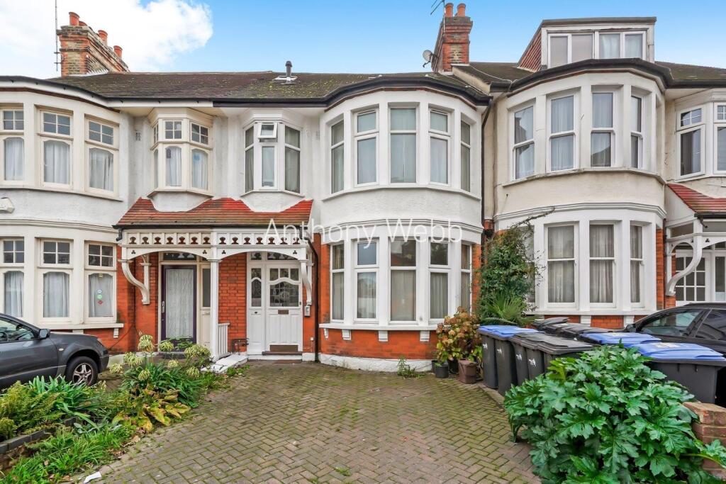 Main image of property: Lodge Drive, Palmers Green, N13