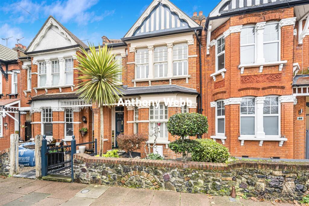 Main image of property: Lightcliffe Road, Palmers Green, N13