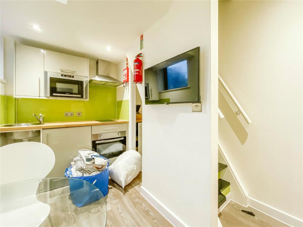 1 bedroom maisonette for rent in Crown House, 37-41 Prince Street, City Centre, Bristol, BS1