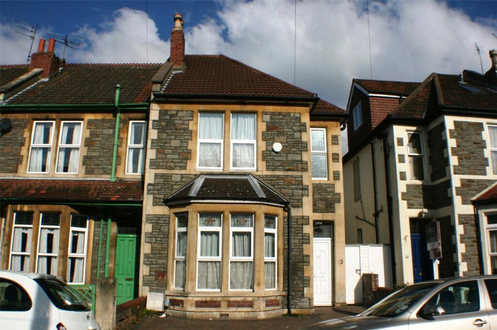 5 bedroom terraced house for rent in Kennington Avenue, Bishopston, Bristol, BS7