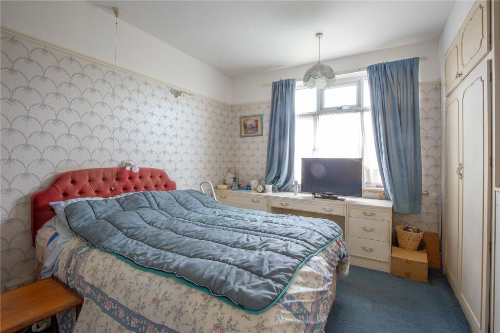 Additional property image - Bedford Crescent, Bristol, BS7