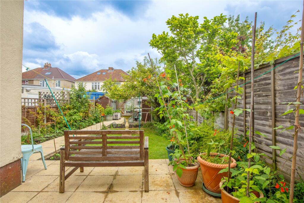 Additional property image - Bedford Crescent, Bristol, BS7