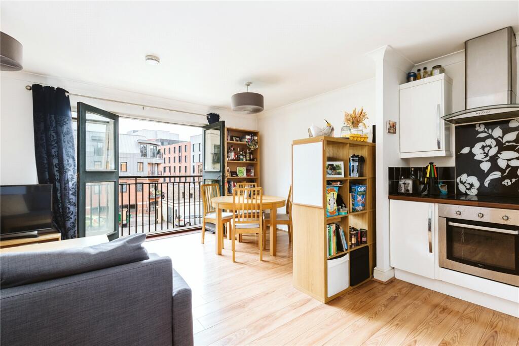 Additional property image - St. Clements Court, Wilson Street, Bristol, BS2