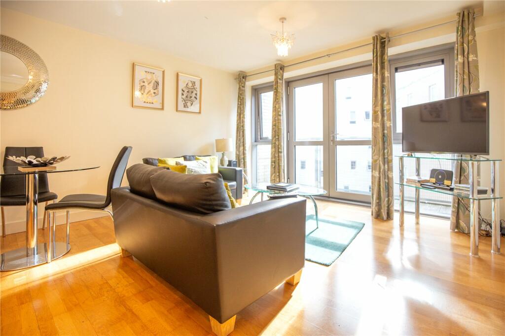 Additional property image - Montague Street, Bristol, BS2