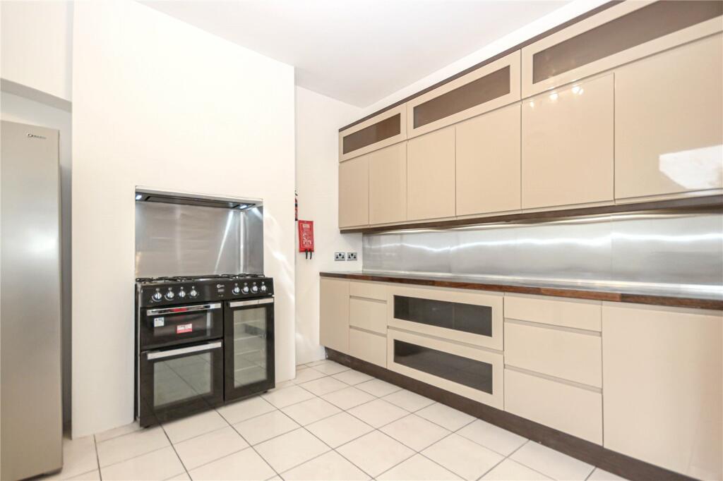 Additional property image - Gloucester Road, Horfield, Bristol, BS7