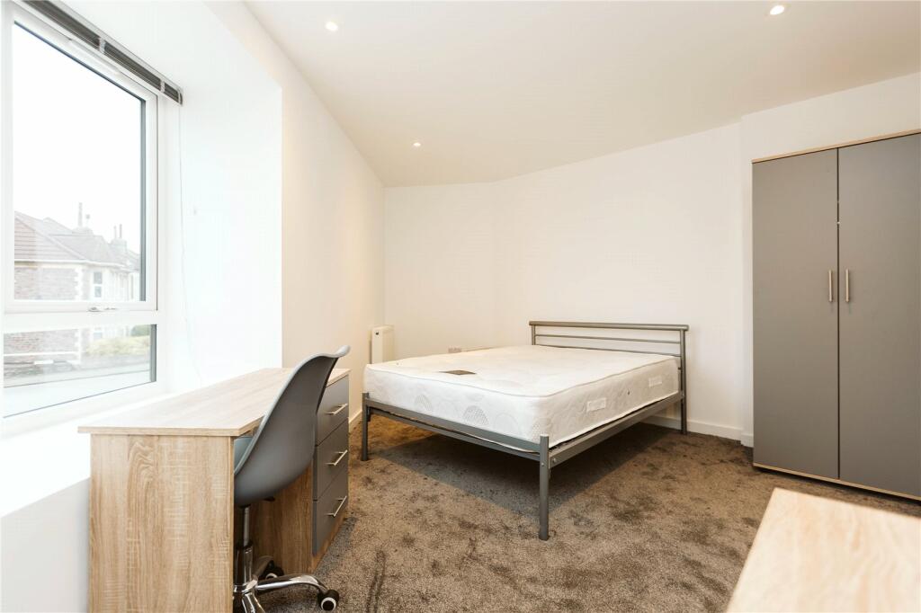 Additional property image - Filton Avenue, Horfield, Bristol, BS7