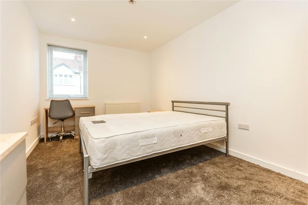 Additional property image - Filton Avenue, Horfield, Bristol, BS7