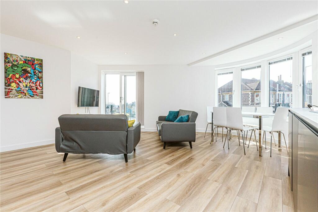 Additional property image - Filton Avenue, Horfield, Bristol, BS7