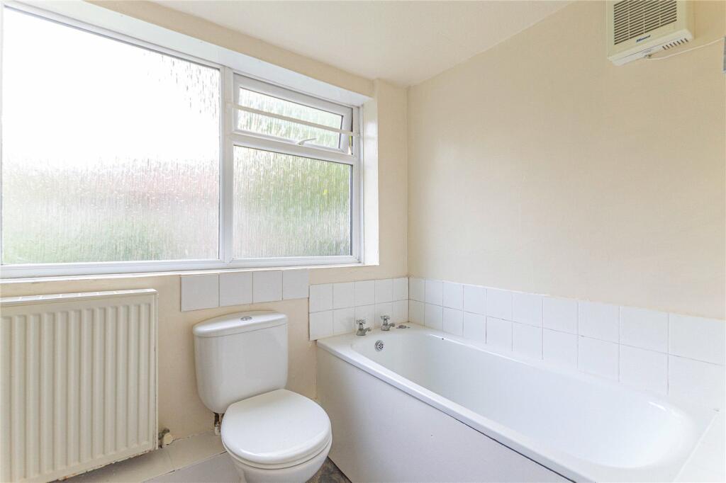 Additional property image - Gloucester Road, Horfield, Bristol, BS7