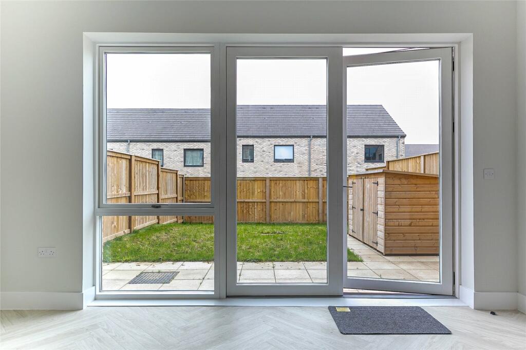 Additional property image - Honeysuckle Walk, Southmead, Bristol, BS10