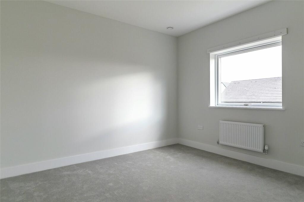 Additional property image - Honeysuckle Walk, Southmead, Bristol, BS10