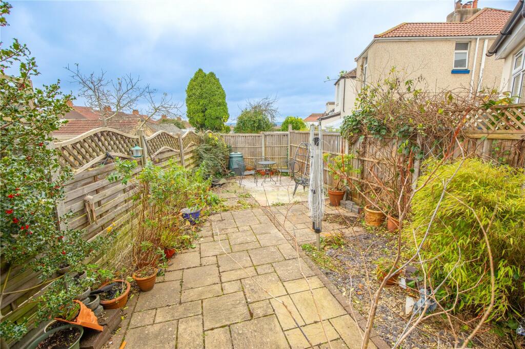 Additional property image - Reynolds Walk, Bristol, BS7