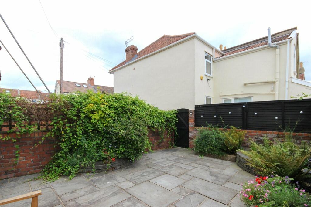Additional property image - Laxey Road, Horfield, Bristol, BS7