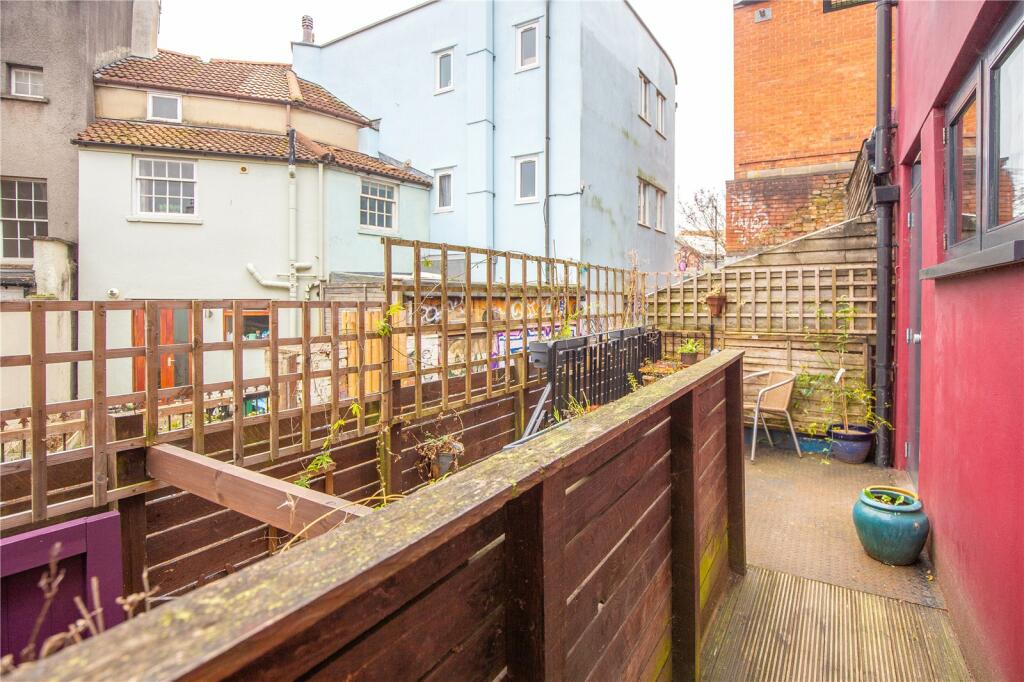Additional property image - Picton Lane, Bristol, BS6